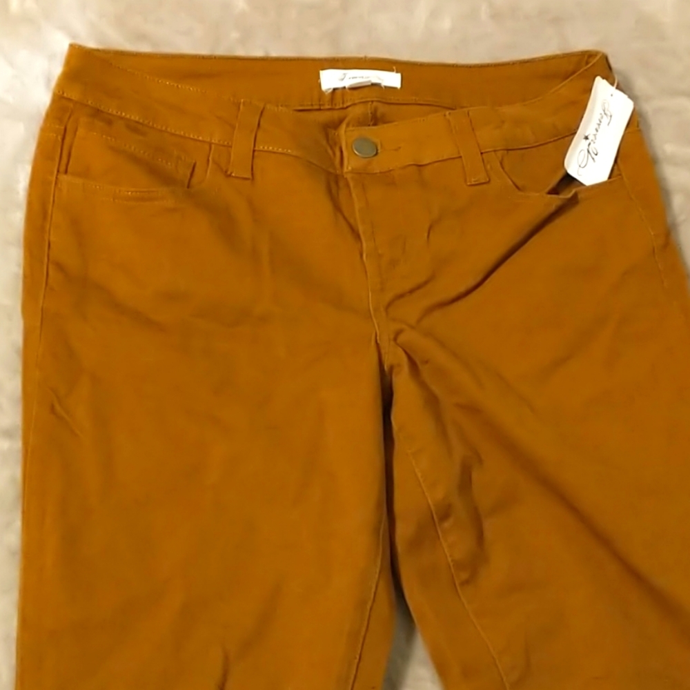 NWT Forever 21 Jeans - Picture 1 of 4